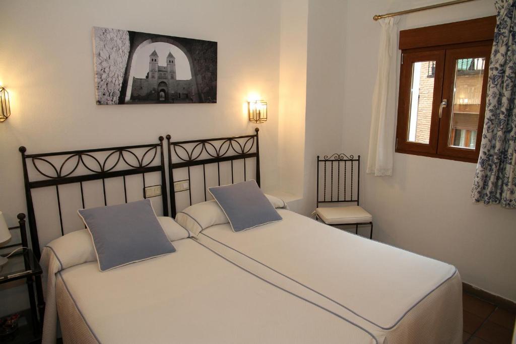 Hostal La Posada De Zocodover توليدو المظهر الخارجي الصورة