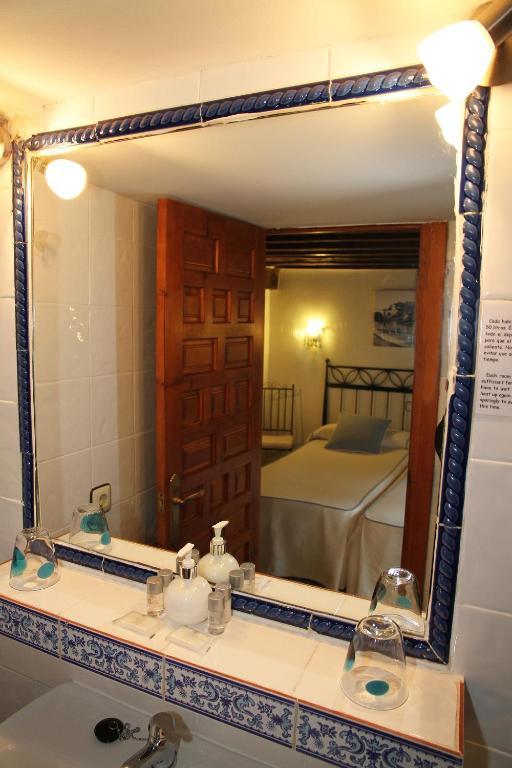 Hostal La Posada De Zocodover توليدو المظهر الخارجي الصورة
