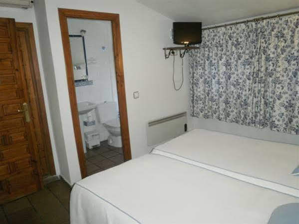 Hostal La Posada De Zocodover توليدو المظهر الخارجي الصورة